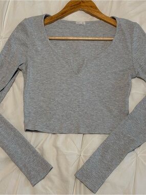 Garage Gray Ribbed Scoop-Notch Long Sleeve Crop Top